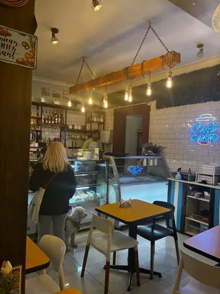 Café Cariño image 5