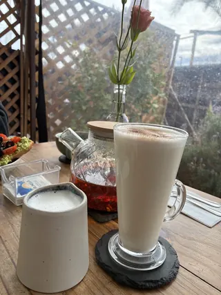 Cafetería Aroma Coffee image 4