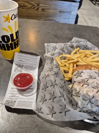 Carl's Jr. image 3