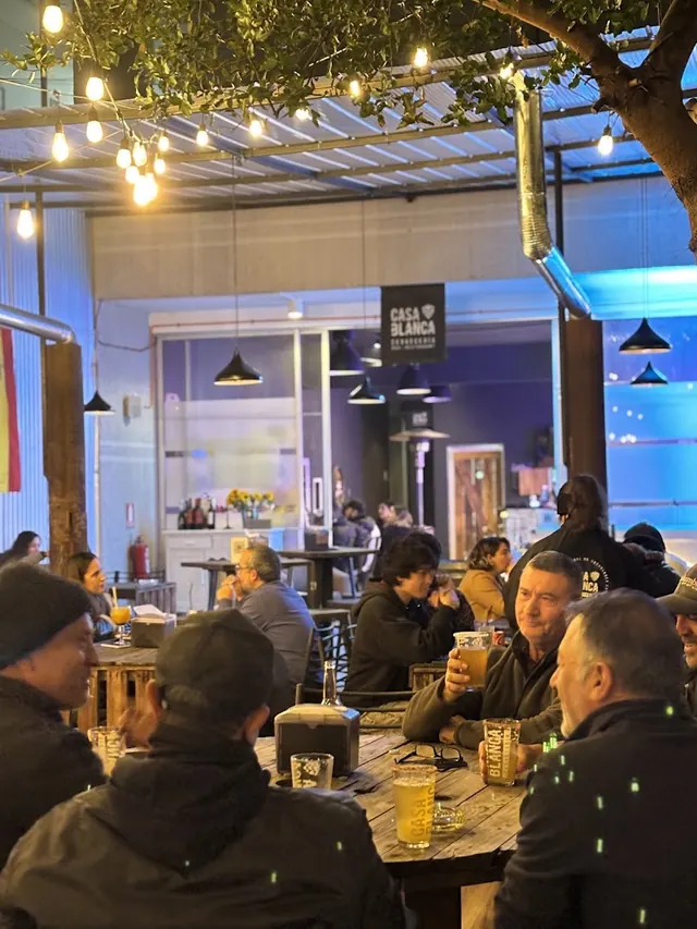 Cervecería Casablanca, Valparaíso, Santiago