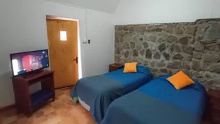 Chalet de Piedra image 3