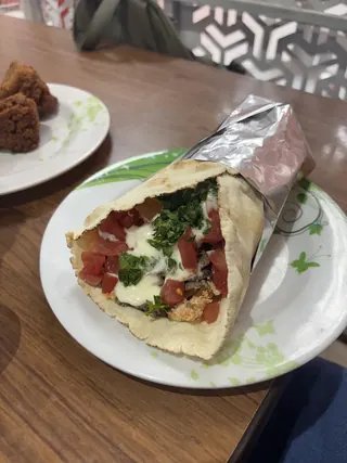 Comida Árabe "El Libanés" image 3