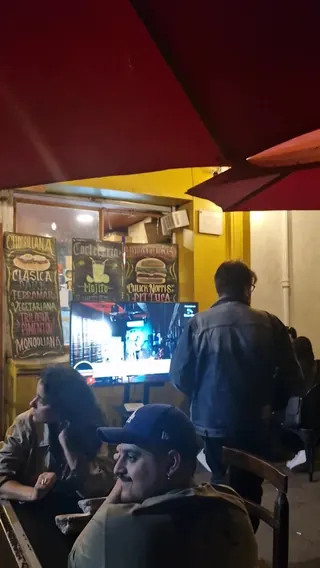 Darkolics Restobar image 2