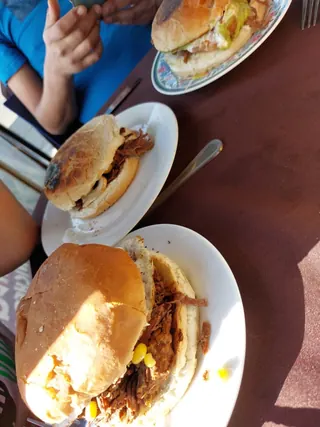 El Griego Sandwicheria image 3