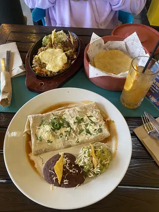 El Zocalo Cocina Mexicana image 5