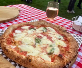Fratelli Pizza image 3