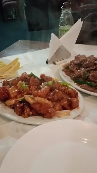 Hua Xing Restaurant image 2