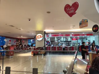 Johnny Rockets image 5