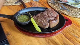 Lo Pirque Restaurant image 3