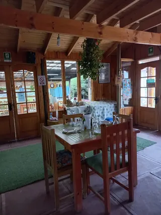 Los Tronquitos image 4