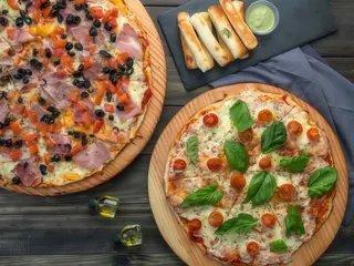 Mascarpone Pizza y Pasta Las Condes image 5