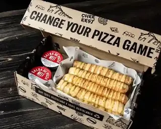 Melt Pizzas image 5