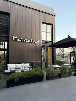 Miraolas casa costanera image 1