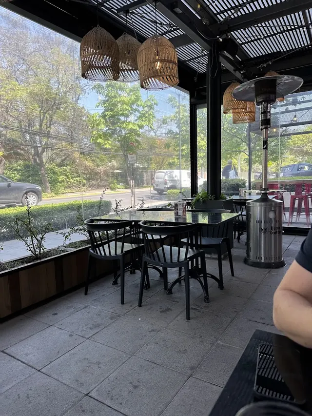 MIT Burger Casacostanera, Vitacura, Santiago