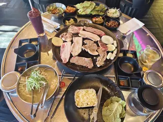 Ohbok Korean BBQ image 5