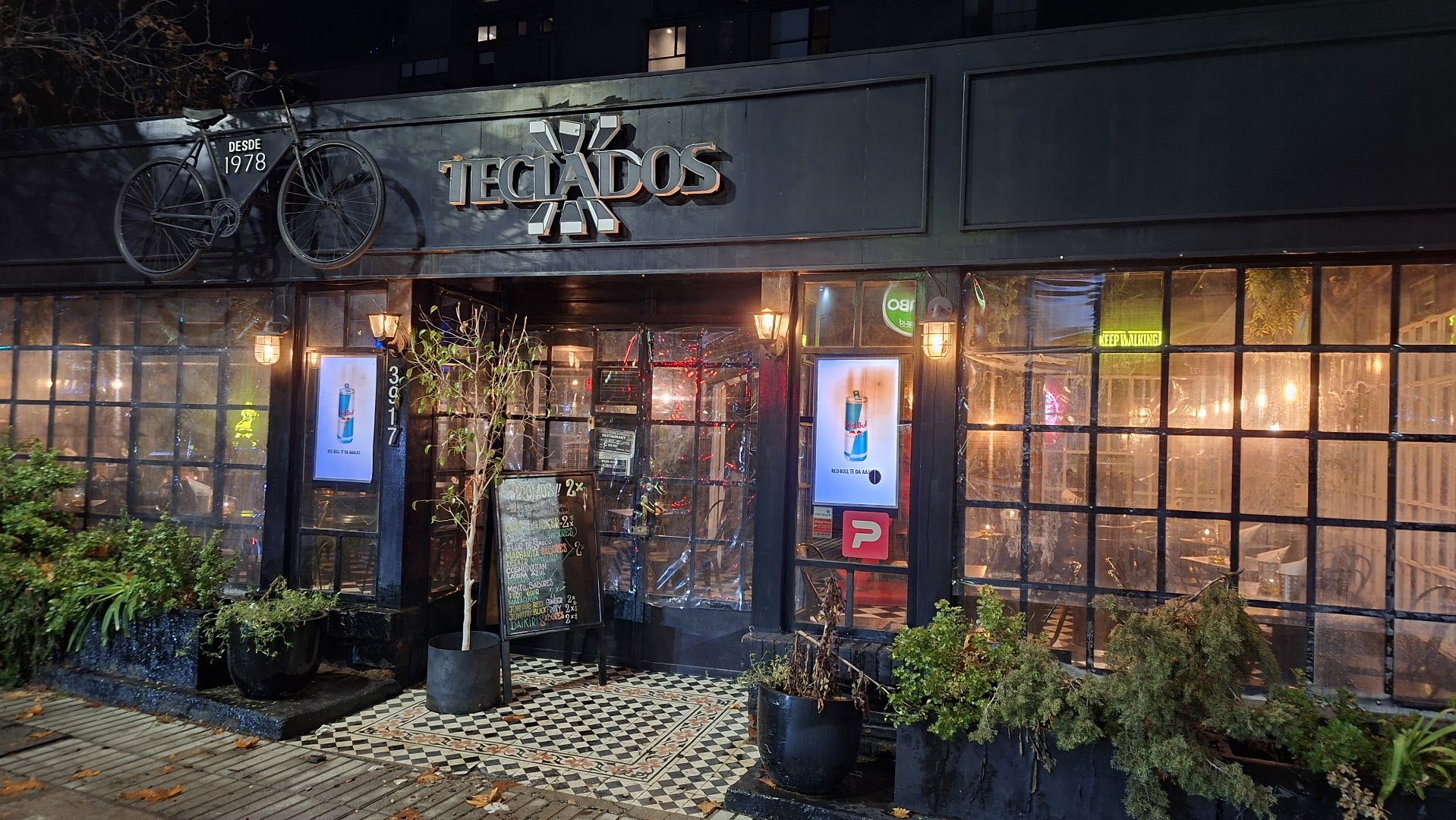 Pub Restaurante Teclados