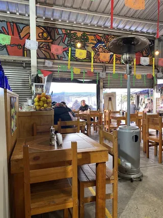 Restaurant Entre Compas image 5