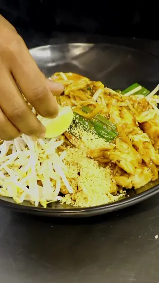 Soho Thai Las Condes image 2