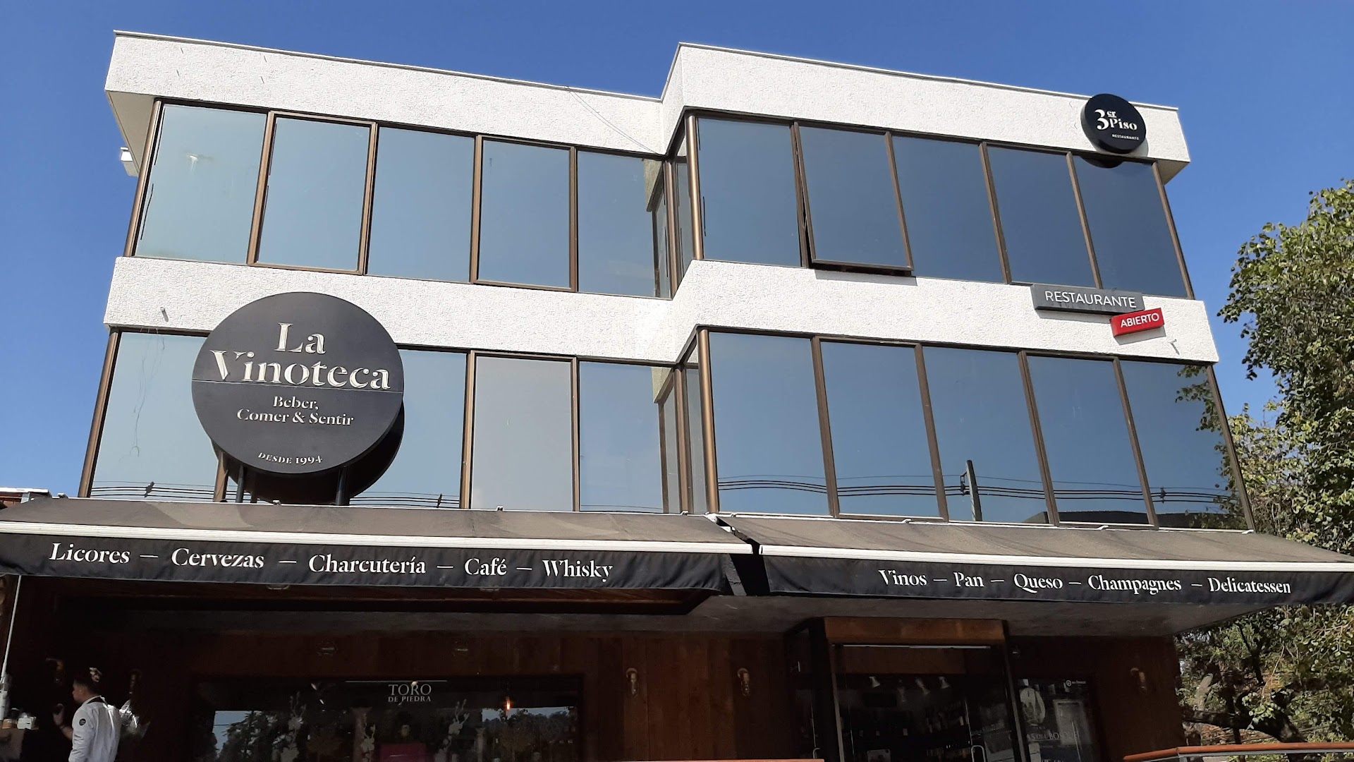 Store La Vinoteca Nueva Costanera