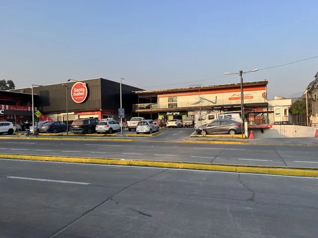 Street Wrap, El Arrayán, Santiago