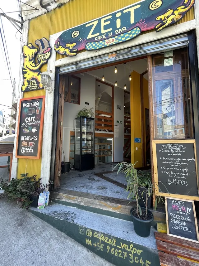 Zeit Café y Bar, Valparaíso, Santiago