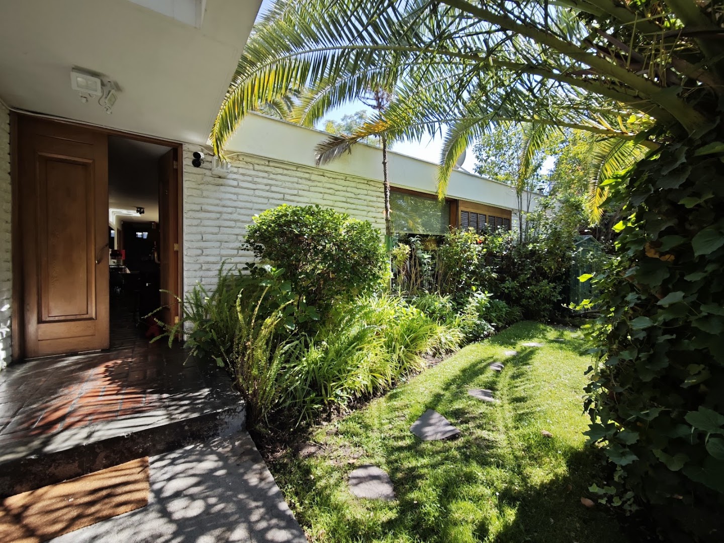 Bed & Breakfasts