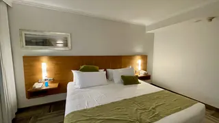 Best Western Hotel Marina del Rey image 3