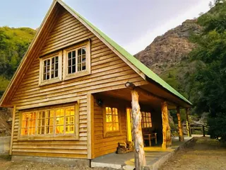 Cabañas Cajon del Maipo Valle de Montañas image 2