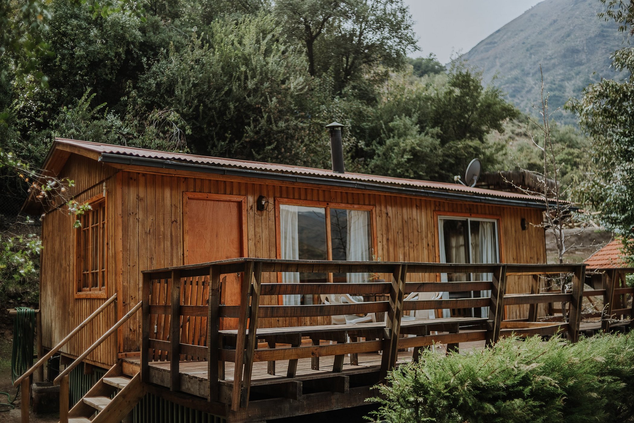 Cabañas Cajon del Maipo Valle de Montañas