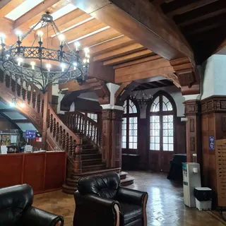 Casa del Maestro image 2