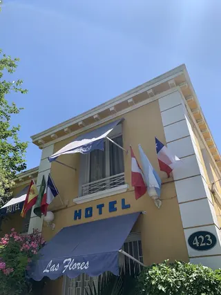 Flowers Hotel image 2
