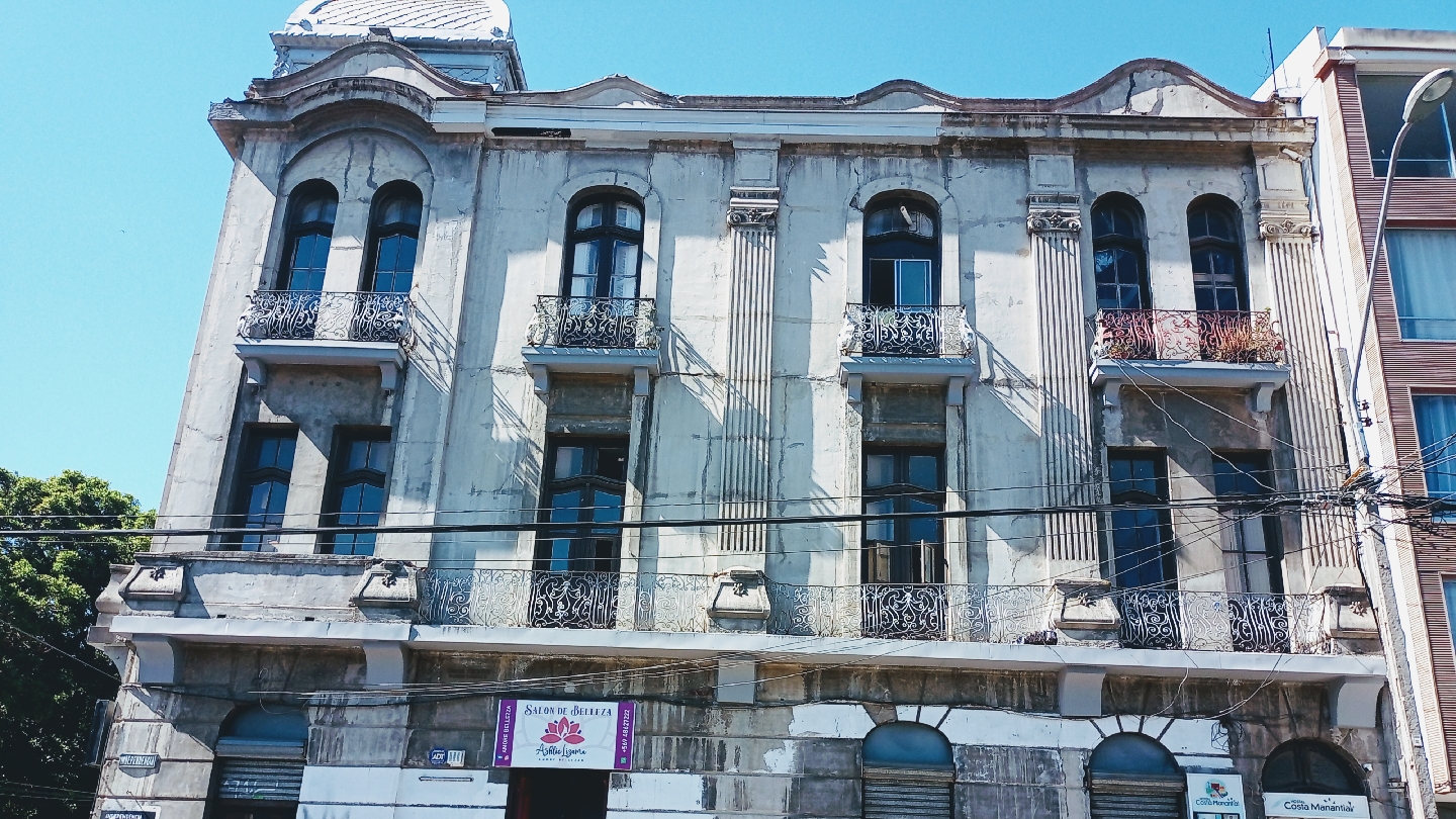 Hostal Costa Manantial