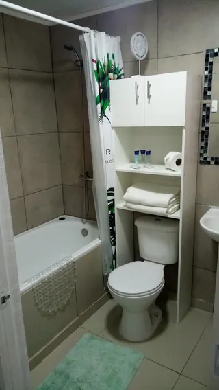 Hostal Los Castaños image 3