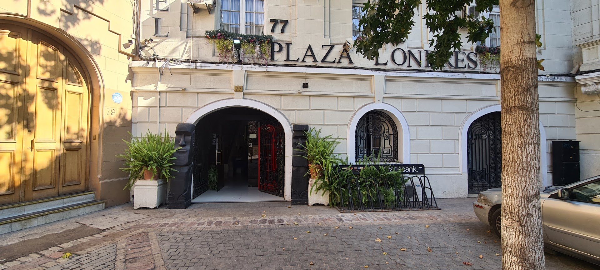 Hostal Plaza Londres 77