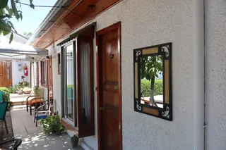 Hostal Pomaire image 4