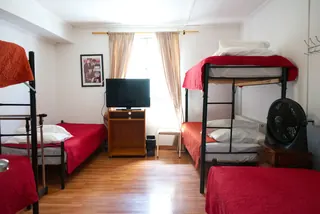 Hostel Estadio Nacional image 6