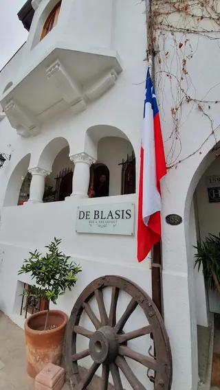 Hotel Deblasis Budget Rooms image 4