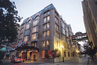 Hotel Fundador image 1