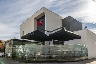 Hotel H9 image 1