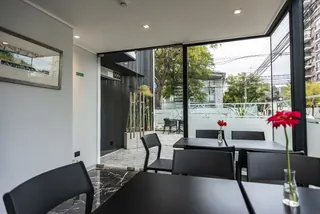 Hotel H9 image 5