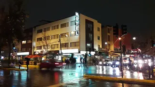 Hotel Plaza Ñuñoa image 1