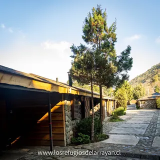 Motel Los Refugios del Arrayán image 1