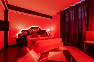 Motel Love Love image 3