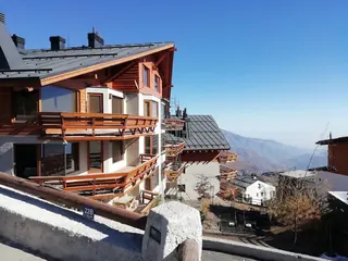 Nieve Ski image 1