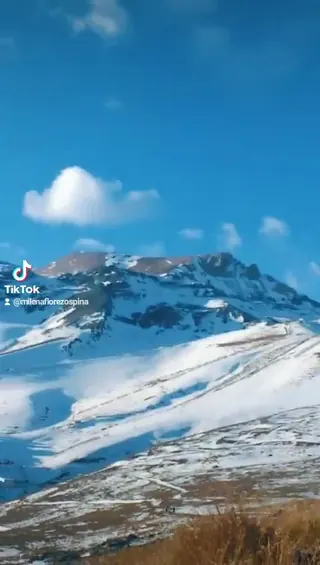 Nieve Ski image 2