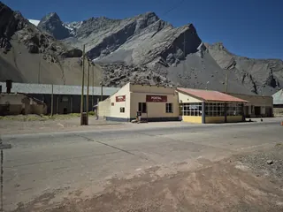 Portal De Las Cuevas image 4