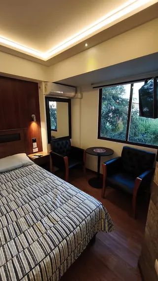 Savoy Hotel Santiago image 5