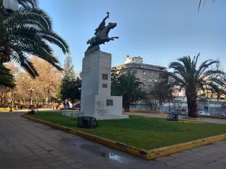 Bustamante Park image 1