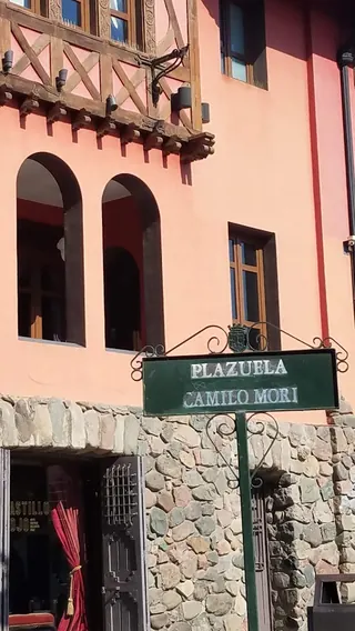 Camilo Mori Square image 4