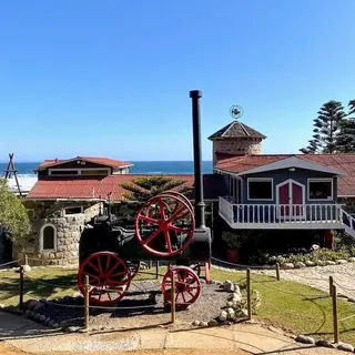 Casa de Isla Negra image 1
